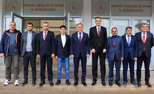 VALİ  USTA`DAN  YENİ MÜDÜRLERE MESAJLI TAVSİYE