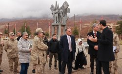 33 ER ŞEHİTLER ANITI YENİDEN DÜZENLENECEK